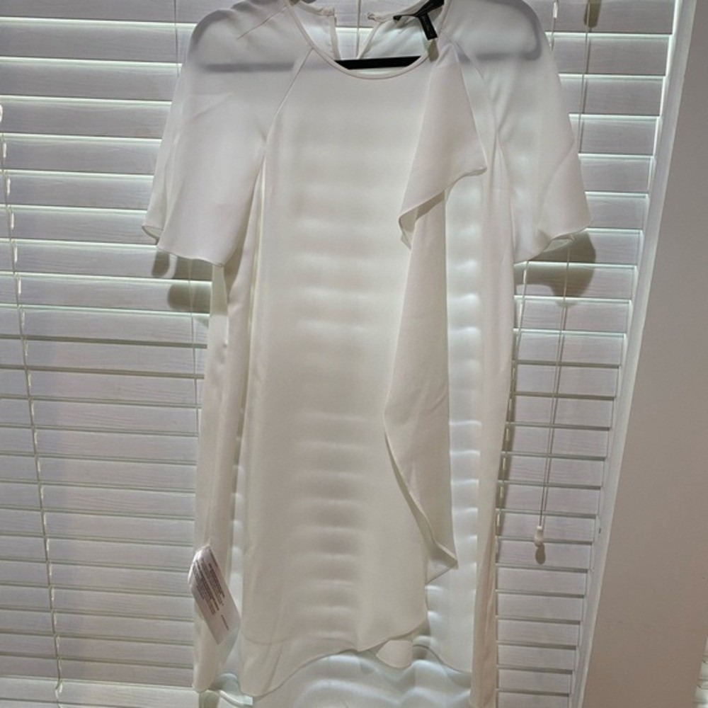BCBGMAXAZRIA Women Cream White Ruffle Front Shift Dress Short Sleeve‎ Size S
